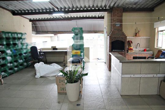 Varanda Gourmet de casa à venda com 2 quartos, 210m² em Jardim Presidente Dutra, Guarulhos