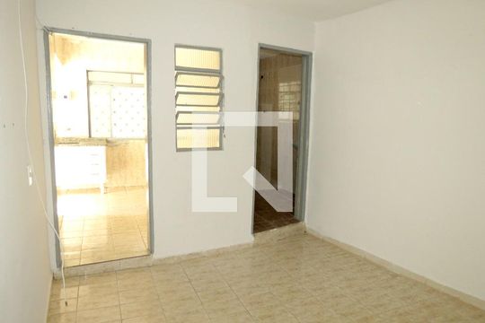 Sala/Quarto de casa para alugar com 1 quarto, 60m² em Casa Verde, São Paulo