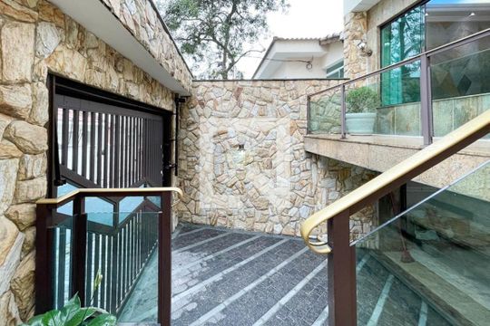 Garagem de casa à venda com 3 quartos, 250m² em Vila Sao Joao, São Bernardo do Campo