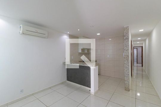 Casa para alugar com 2 quartos, 60m² em Piedade, Rio de Janeiro