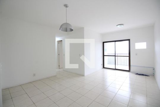 Apartamento para alugar com 4 quartos, 100m² em Jacarepaguá, Rio de Janeiro