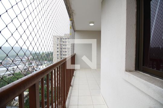 Sala Varanda de apartamento para alugar com 4 quartos, 100m² em Jacarepaguá, Rio de Janeiro