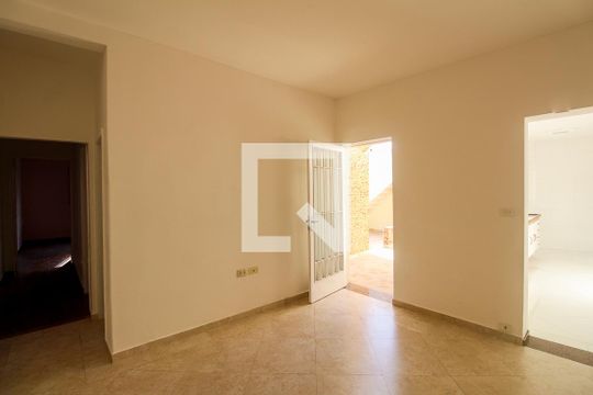 Sala de casa para alugar com 3 quartos, 150m² em Chácara Mafalda, São Paulo