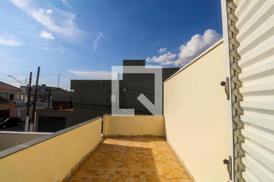 Área Externa de casa para alugar com 3 quartos, 150m² em Chácara Mafalda, São Paulo