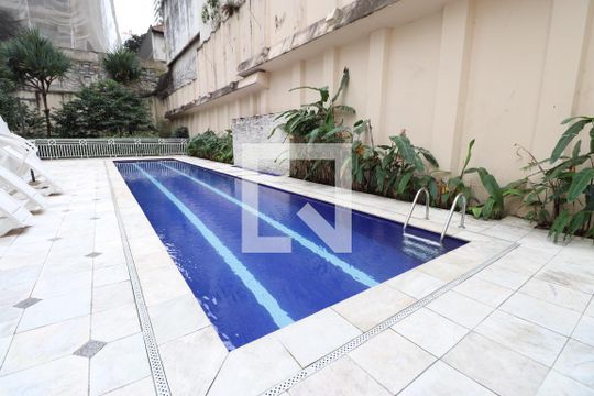 Área comum - Piscina de apartamento para alugar com 2 quartos, 52m² em Pinheiros, São Paulo