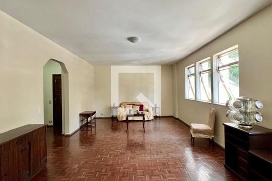 Apartamento à venda com 4 quartos, 160m² em Santa Efigênia, Belo Horizonte