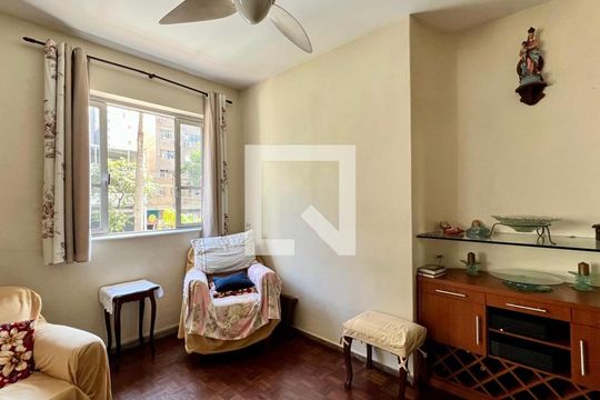 Sala de apartamento à venda com 4 quartos, 160m² em Santa Efigênia, Belo Horizonte