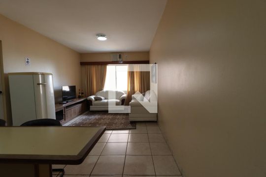 Sala  de kitnet/studio para alugar com 1 quarto, 53m² em Centro, Ribeirão Preto