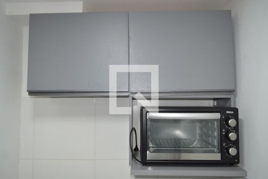 Cozinha e Área de Serviço de apartamento à venda com 2 quartos, 37m² em Mooca, São Paulo