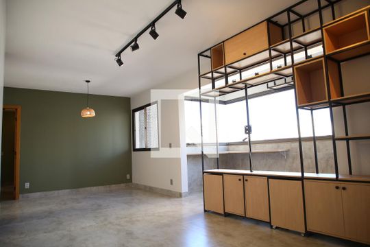 Sala de apartamento à venda com 4 quartos, 108m² em Setor Bueno, Goiânia