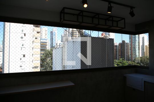 Varanda de apartamento à venda com 4 quartos, 108m² em Setor Bueno, Goiânia