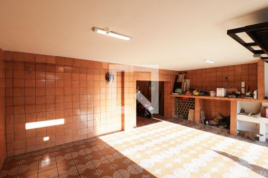 Garagem de casa à venda com 3 quartos, 215m² em Água Fria, São Paulo