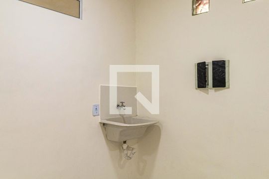 Lavanderia  de kitnet/studio para alugar com 1 quarto, 33m² em Jardim Esmeralda, São Paulo