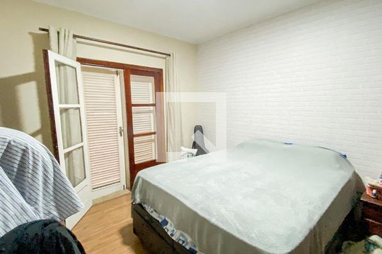 Suite  de casa à venda com 4 quartos, 174m² em Centro, Santo André