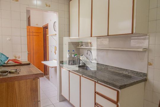 Cozinha de apartamento à venda com 2 quartos, 100m² em Maracanã, Rio de Janeiro