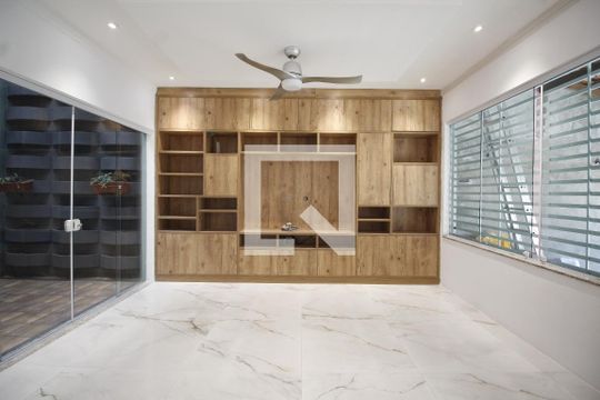 Sala de casa à venda com 4 quartos, 348m² em Casa Verde Média, São Paulo
