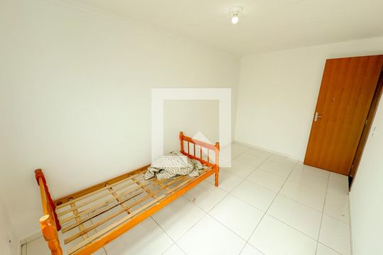 Quarto 1 de apartamento para alugar com 2 quartos, 55m² em Ingleses do Rio Vermelho, Florianópolis