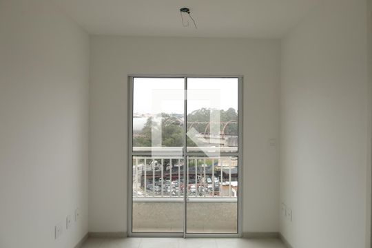 Sala de apartamento à venda com 2 quartos, 35m² em Vila Carmosina, São Paulo
