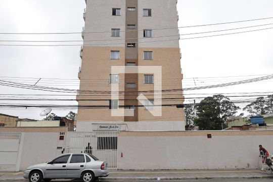 Fachada do Prédio de apartamento à venda com 2 quartos, 35m² em Vila Carmosina, São Paulo