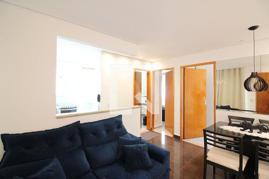 Apartamento para alugar com 2 quartos, 53m² em Vila Industrial, São Bernardo do Campo