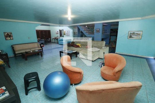 Sala de casa de condomínio para alugar com 4 quartos, 1000m² em Vila Cauhy (Núcleo Bandeirante), Brasília
