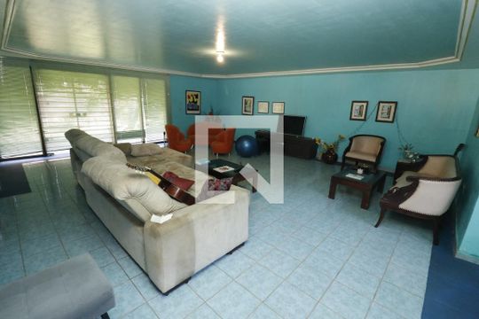 Sala de casa de condomínio à venda com 4 quartos, 1000m² em Vila Cauhy (Núcleo Bandeirante), Brasília