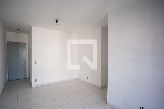 Sala de apartamento para alugar com 3 quartos, 105m² em Centro, Diadema