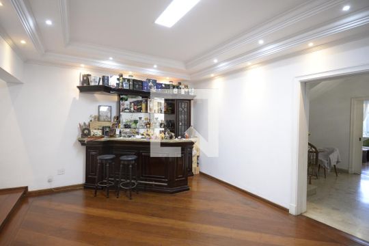 Sala de casa à venda com 4 quartos, 302m² em Jardim da Gloria, São Paulo