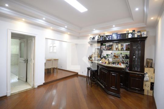 Sala de casa à venda com 4 quartos, 302m² em Jardim da Gloria, São Paulo