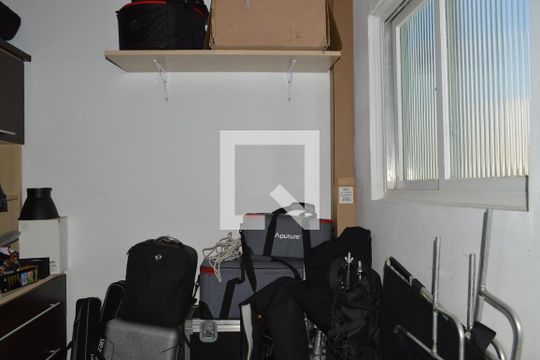 Quarto de serviço de apartamento para alugar com 3 quartos, 132m² em Vila Mariana, São Paulo