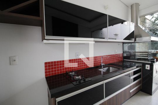 Varanda gourmet de casa para alugar com 3 quartos, 280m² em Centro, Uberlândia