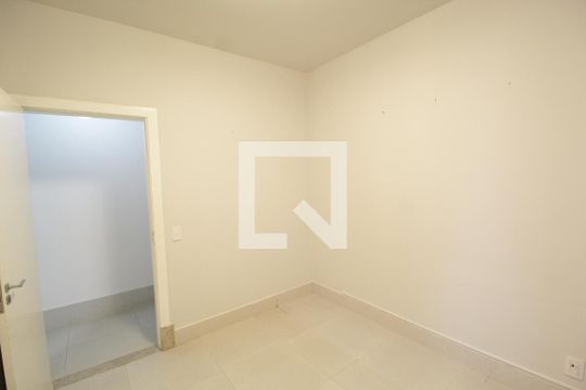 Quarto 1 de casa para alugar com 3 quartos, 280m² em Centro, Uberlândia