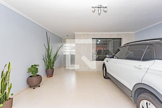 Garagem de casa à venda com 3 quartos, 165m² em Bosque da Saúde, São Paulo