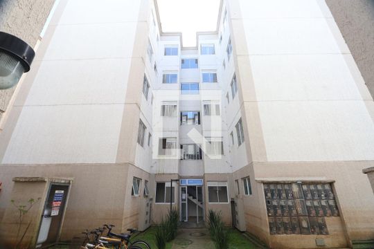 Fachada do bloco de apartamento à venda com 2 quartos, 42m² em Mato Grande, Canoas