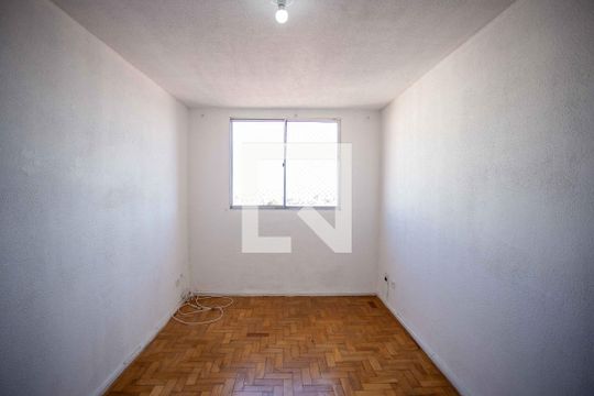 Sala de apartamento à venda com 3 quartos, 68m² em Jardim Prudência, Diadema