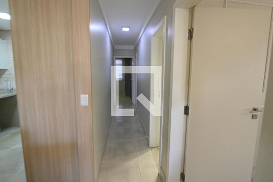 Corredor de apartamento para alugar com 3 quartos, 105m² em Cidade Jardim, Goiânia
