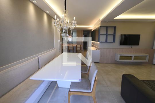 Sala de Jantar de apartamento para alugar com 3 quartos, 105m² em Cidade Jardim, Goiânia