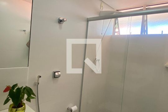 Banheiro Social de apartamento à venda com 4 quartos, 129m² em Gutierrez, Belo Horizonte