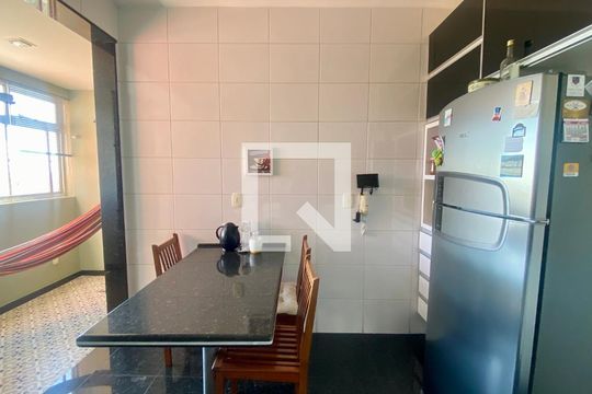 Cozinha de apartamento à venda com 4 quartos, 129m² em Gutierrez, Belo Horizonte