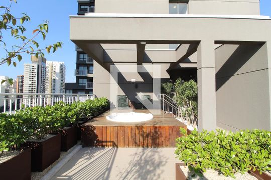 Área Comum - Hidromassagem de kitnet/studio para alugar com 1 quarto, 29m² em Vila Nova Conceição, São Paulo
