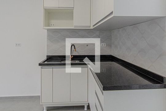 Cozinha de casa para alugar com 1 quarto, 25m² em Ipiranga, São Paulo
