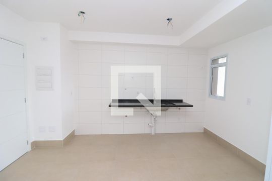 Sala/Cozinha de apartamento à venda com 2 quartos, 67m² em Vila Azevedo, São Paulo