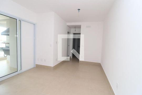 Sala/Cozinha de apartamento à venda com 2 quartos, 67m² em Vila Azevedo, São Paulo