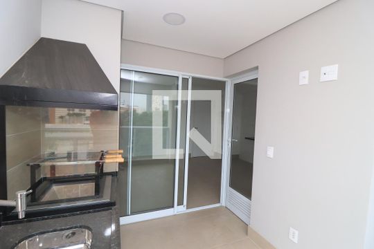 Varanda de apartamento à venda com 2 quartos, 67m² em Vila Azevedo, São Paulo