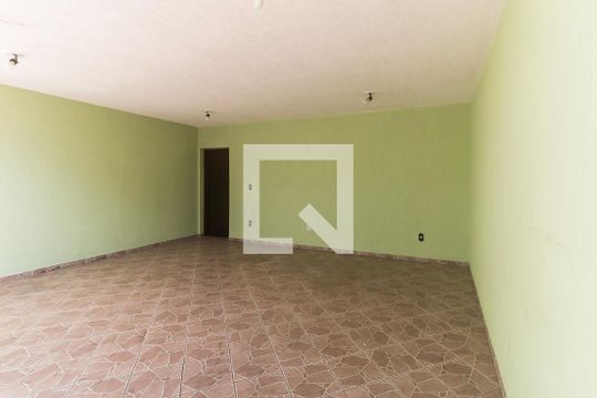 Garagem de casa para alugar com 15 quartos, 551m² em Vila Natal, Mogi das Cruzes