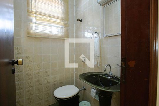 Lavabo de casa à venda com 3 quartos, 400m² em Vila Anglo Brasileira, São Paulo