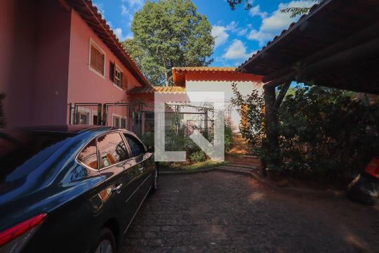 Quintal de casa de condomínio à venda com 8 quartos, 800m² em Ivoturucaia, Jundiaí