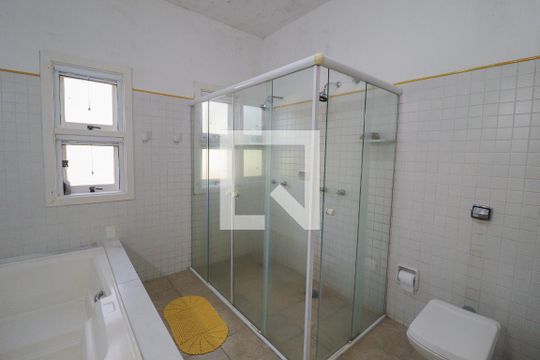 Suíte de casa de condomínio à venda com 8 quartos, 800m² em Ivoturucaia, Jundiaí