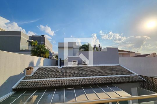 Vista da Suíte master de casa de condomínio à venda com 3 quartos, 293m² em Engordadouro, Jundiaí