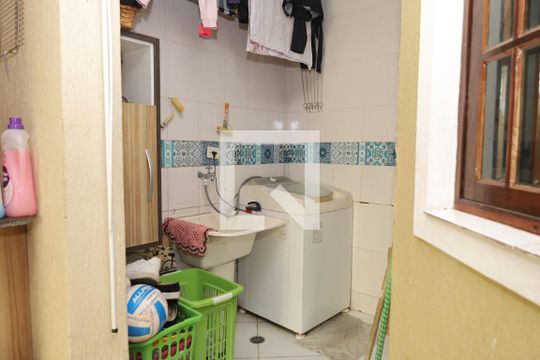 Área de serviço de casa de condomínio à venda com 2 quartos, 80m² em Limoeiro, São Paulo